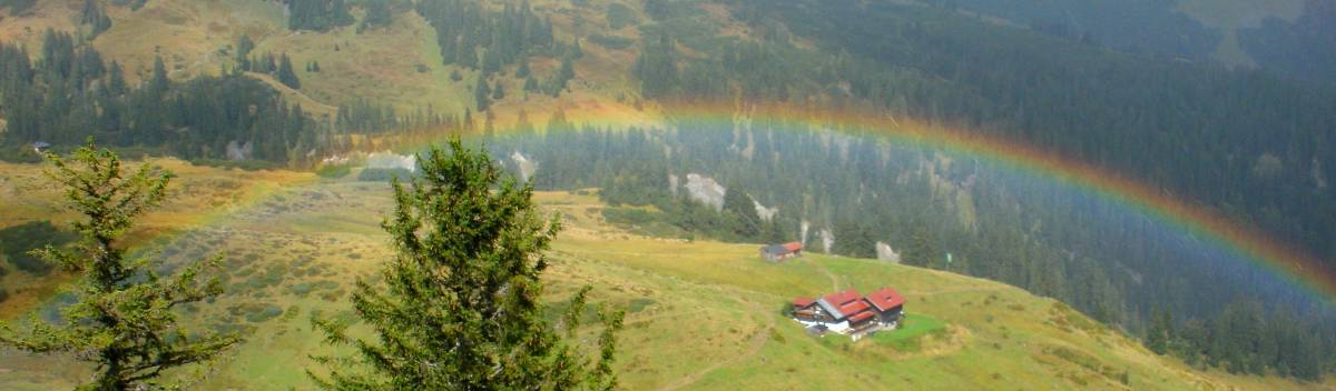 Regenbogen ber der Schwarzwasserhtte