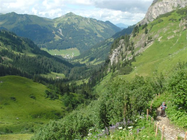 Im Aufstieg zur Widdersteinhuette